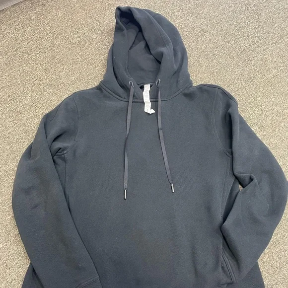 Lululemon Wind Down Pullover size 4 EUC black - Picture 1 of 5